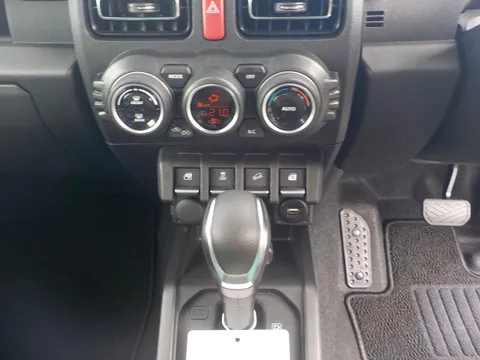 Suzuki Jimny Nomade