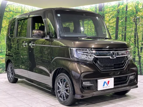 Honda N-BOX Custom