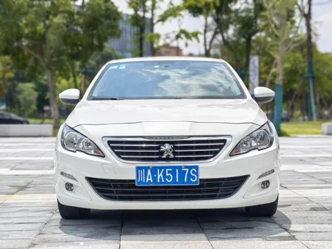 Peugeot 408