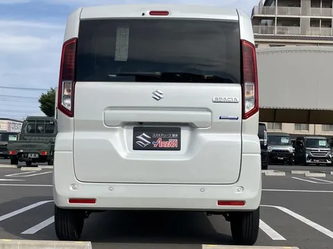 Suzuki Spacia