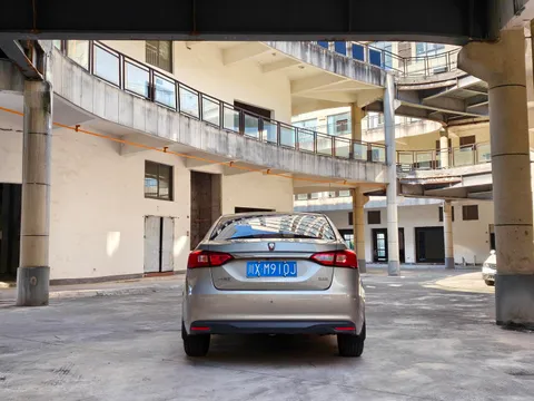 Roewe 360