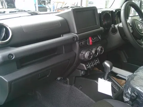 Suzuki Jimny Sierra