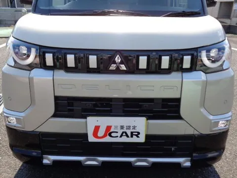 Mitsubishi Delica Mini