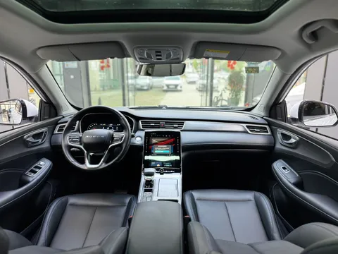 Roewe RX5