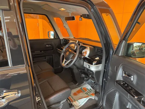 Suzuki Spacia Custom