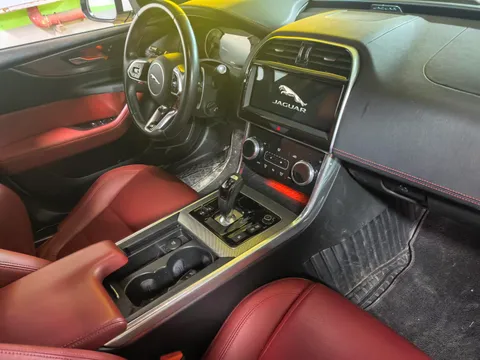 Jaguar XEL