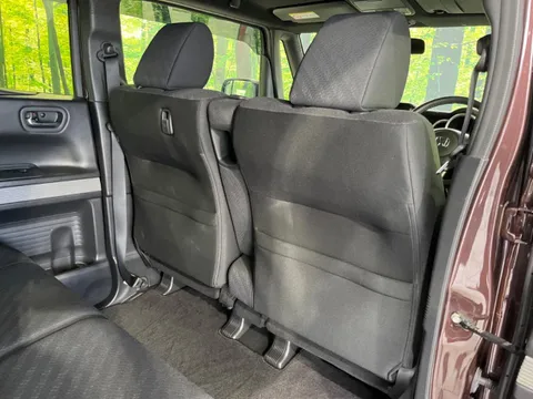 Honda N-BOX Slash