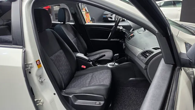 Renault SM3
