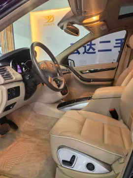 Mercedes-Benz R-Class
