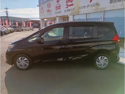 Honda Freed Plus