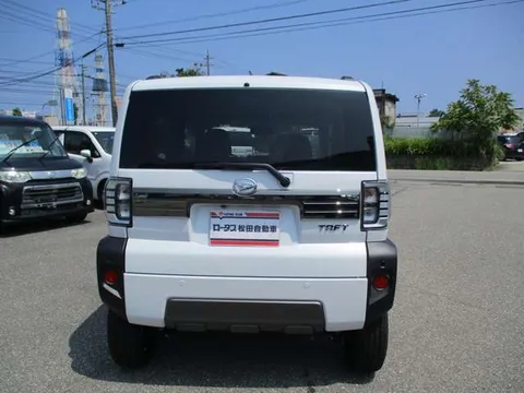 Daihatsu Taft