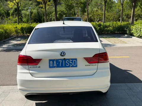 Volkswagen Santana