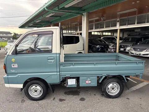 Mitsubishi Minicab Truck