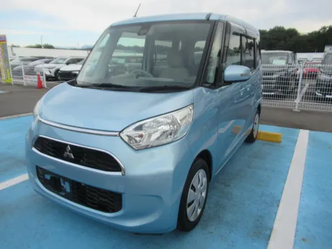 Mitsubishi eK Space
