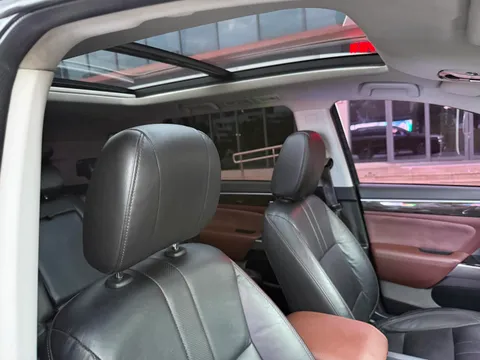 Gac GS8