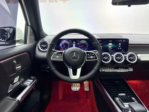 Mercedes-Benz GLB-Class