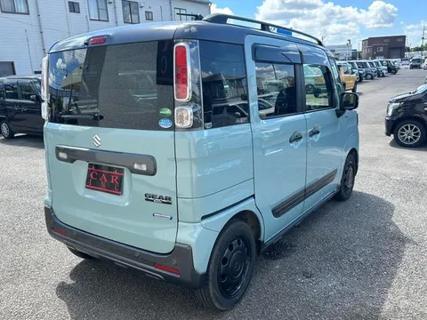 Suzuki Spacia Gear