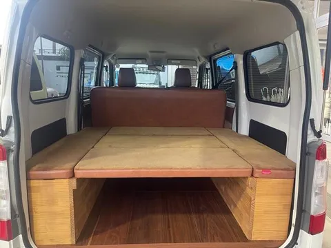 Toyota TownAce Van