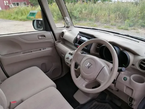Honda N-BOX Plus