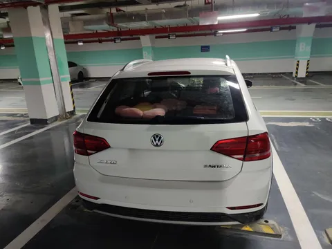 Volkswagen Santana