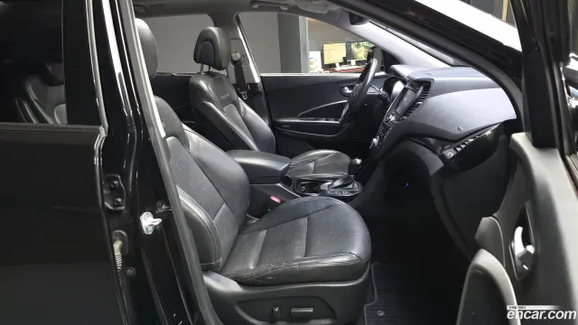 Hyundai Grand Santa Fe (Maxcruz)