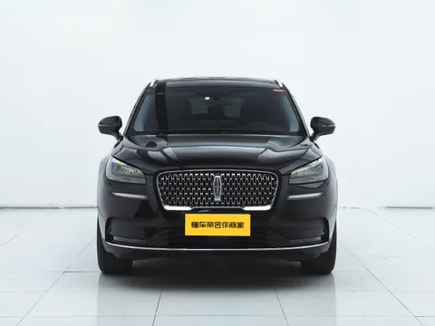 Lincoln Corsair