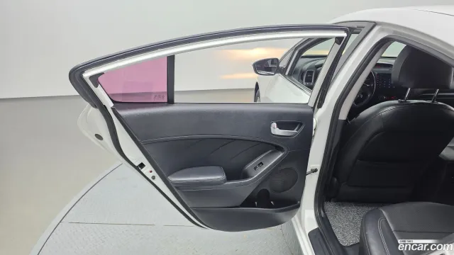 Kia Cerato (K3)