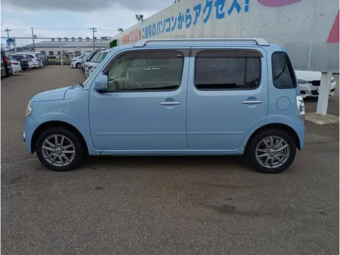 Daihatsu Mira Cocoa