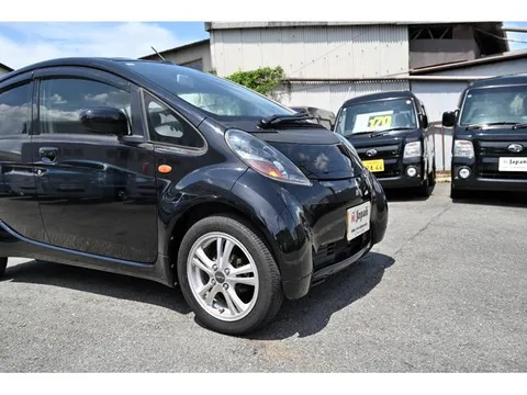 Mitsubishi I