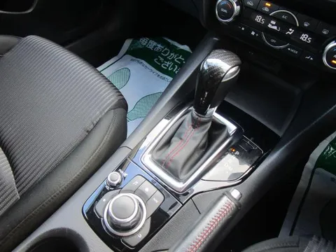 Mazda Axela Sport