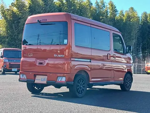 Daihatsu Atrai