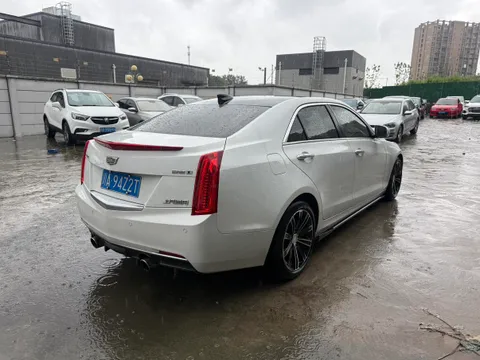 Cadillac ATS-L