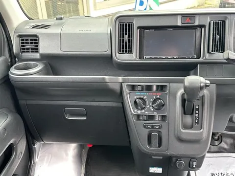 Toyota Pixis Van