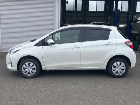 Toyota Yaris (Vitz)