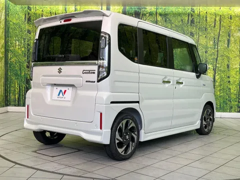 Suzuki Spacia Custom