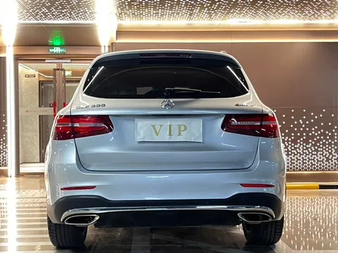 Mercedes-Benz Mercedes-Benz GLC