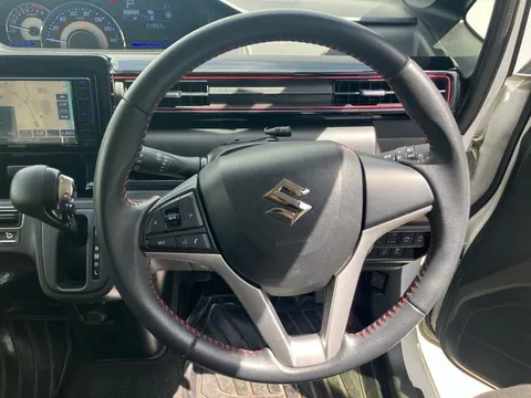 Suzuki Wagon R Stingray