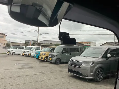 Honda N-BOX Custom