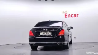 Genesis G90 (EQ900)