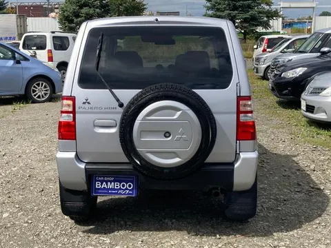 Mitsubishi Pajero Mini
