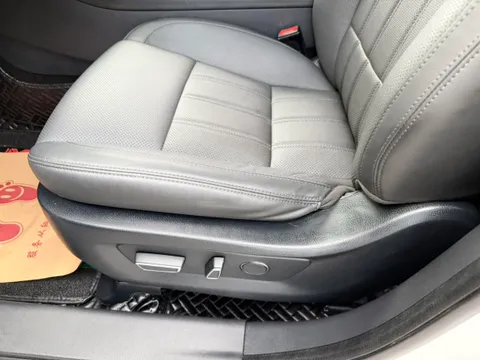 Changan CS95