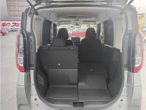 Mitsubishi eK X Space