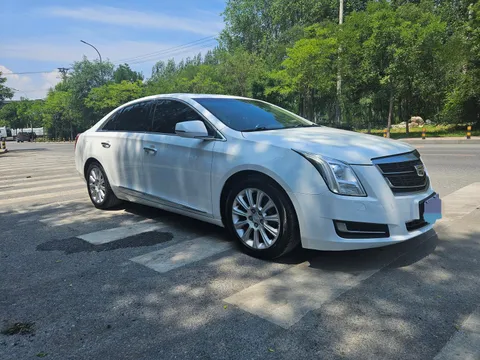 Cadillac XTS