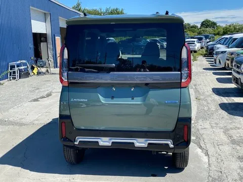 Mitsubishi Delica Mini