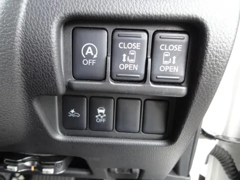 Mitsubishi eK Space Custom