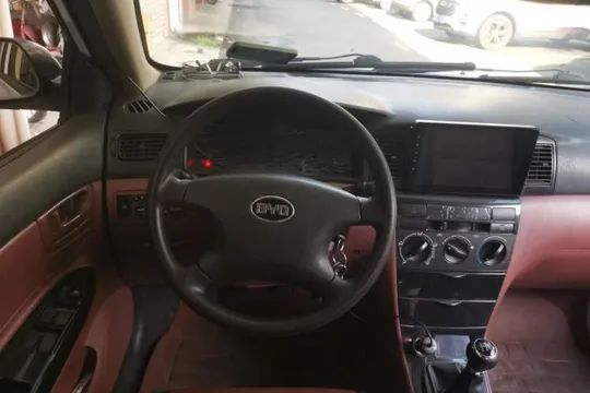 BYD F3