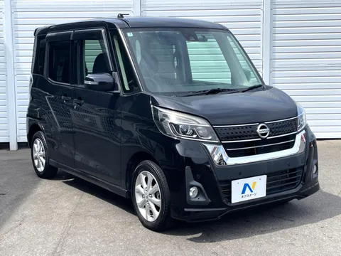 Nissan Dayz Roox