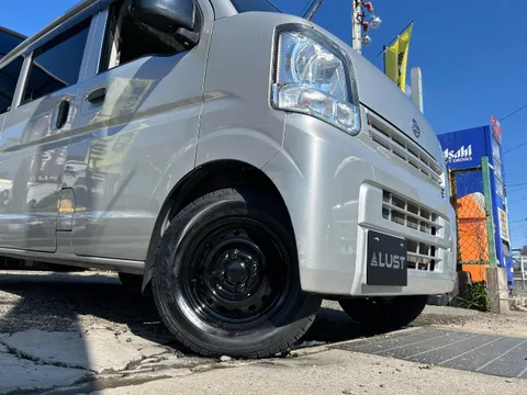 Nissan Clipper