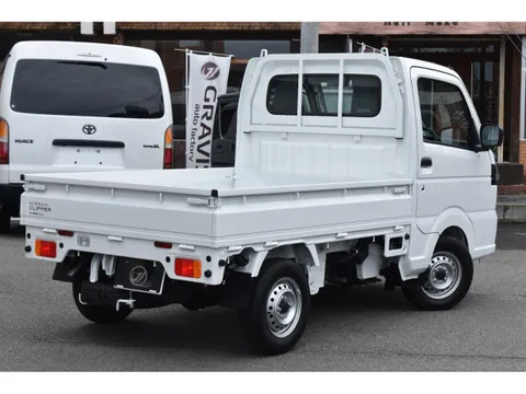 Nissan Clipper Truck