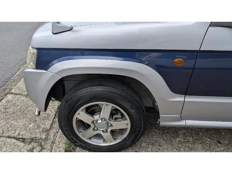 Mitsubishi Pajero Mini